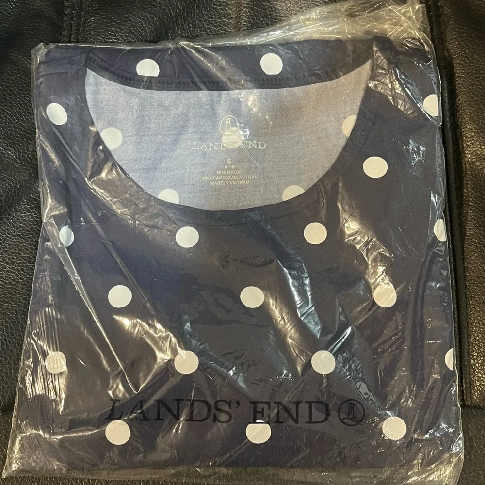 Lands’ End Swim Tee Long Sleeve UPF 50 Size Small Blue With White Polka Dots - Picture 2 of 7